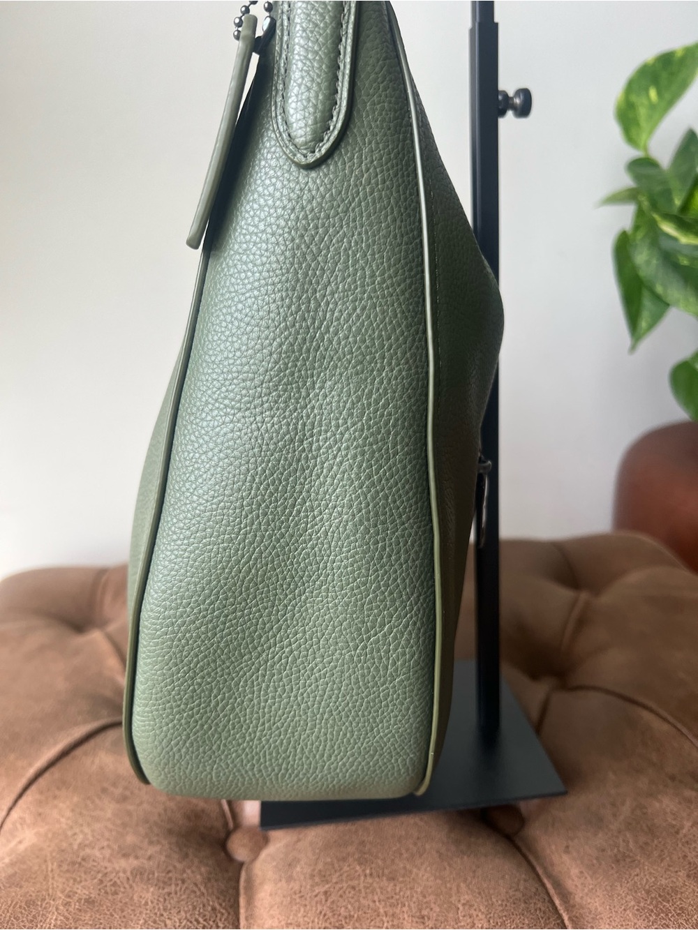 Coach Pebbled Leather Hobo Bag in Olive Surplus Green Style F33000 - Picture 8 of 14